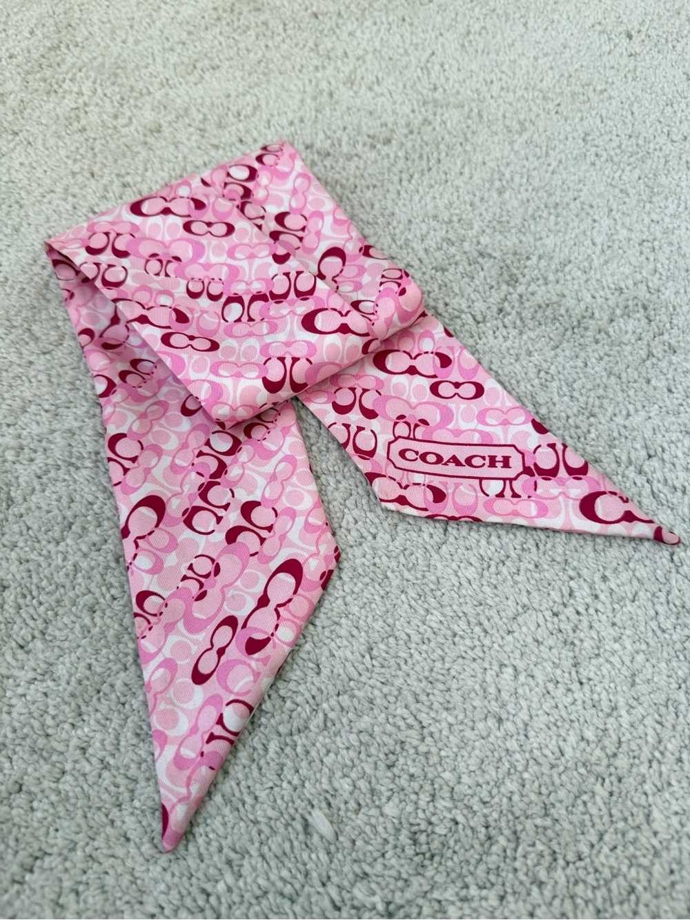 Vintage Coach Pink Signature C 100% Silk Skinny Scarf Bag Twilly